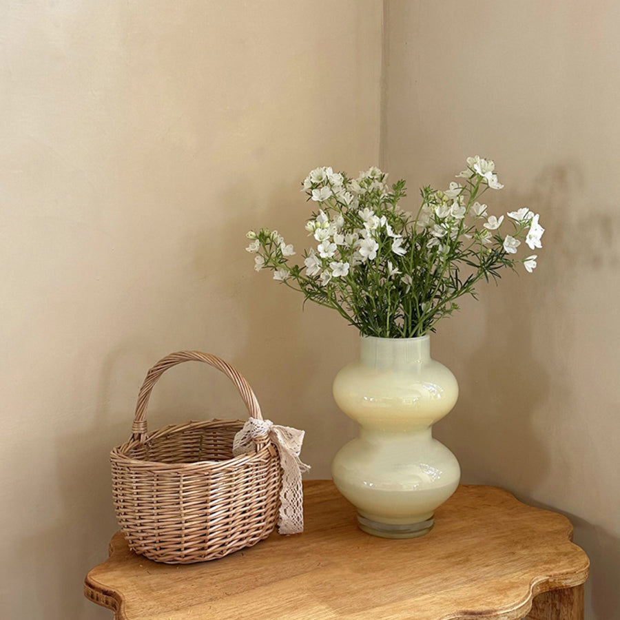 2size constriction vase