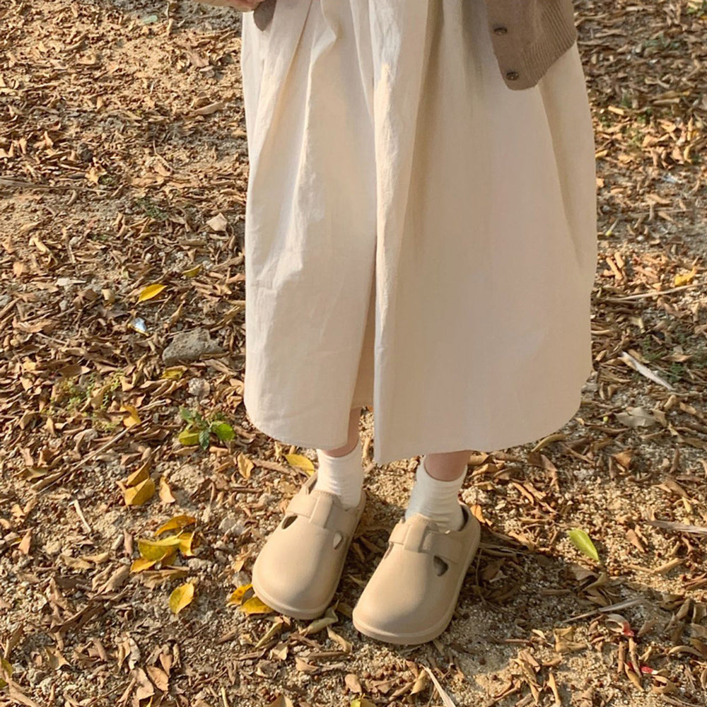 2design slip on rubber room shoes