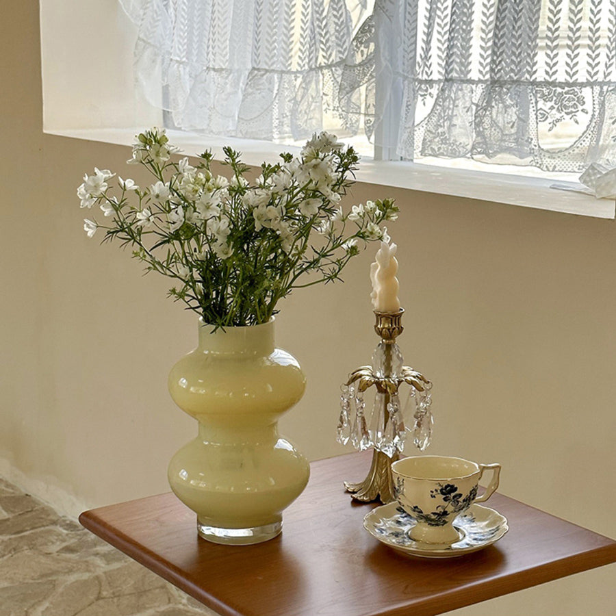 2size constriction vase