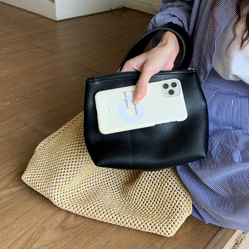 4color inner pouch straw bag