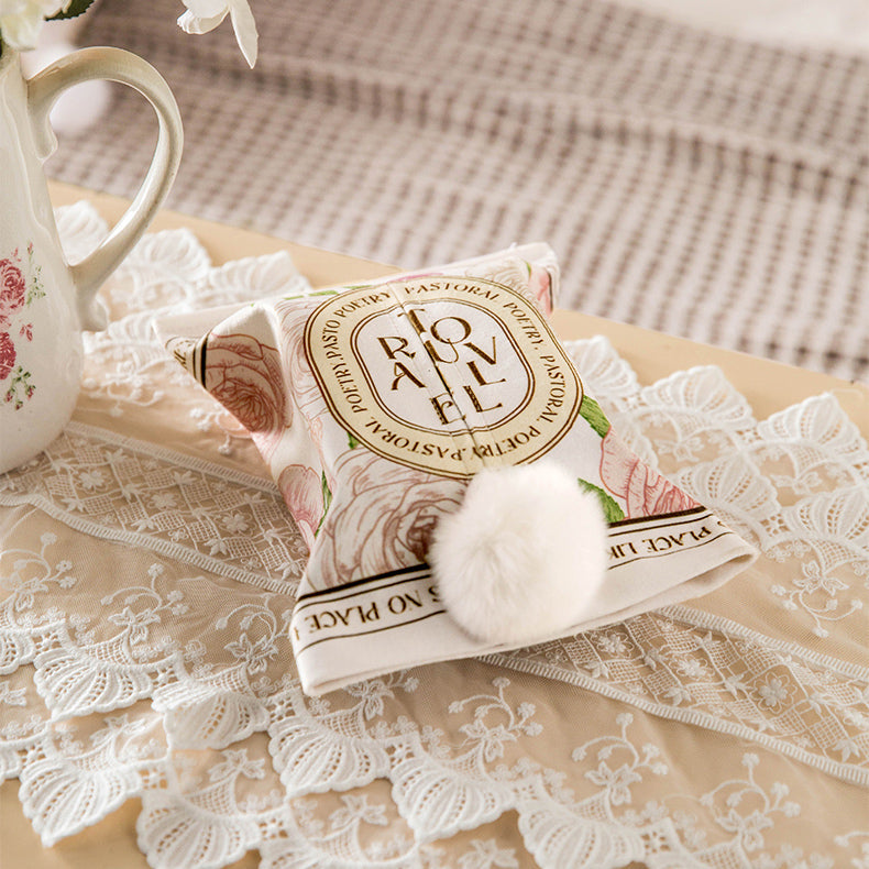 2design pink rose tissue case