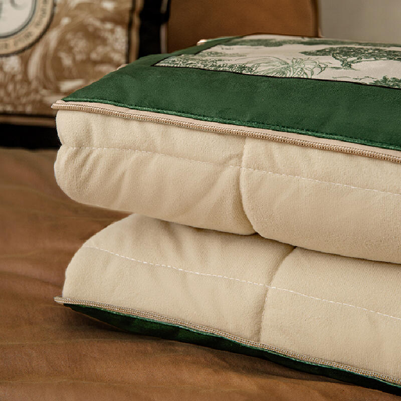 green retro forest 2way quilt cushion
