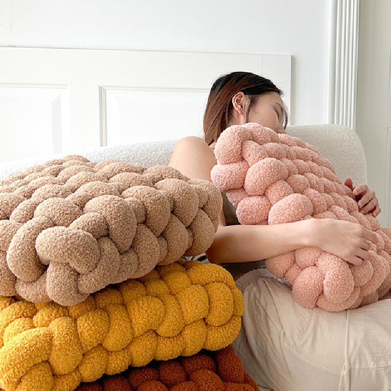 7color fluffy twist square cushion