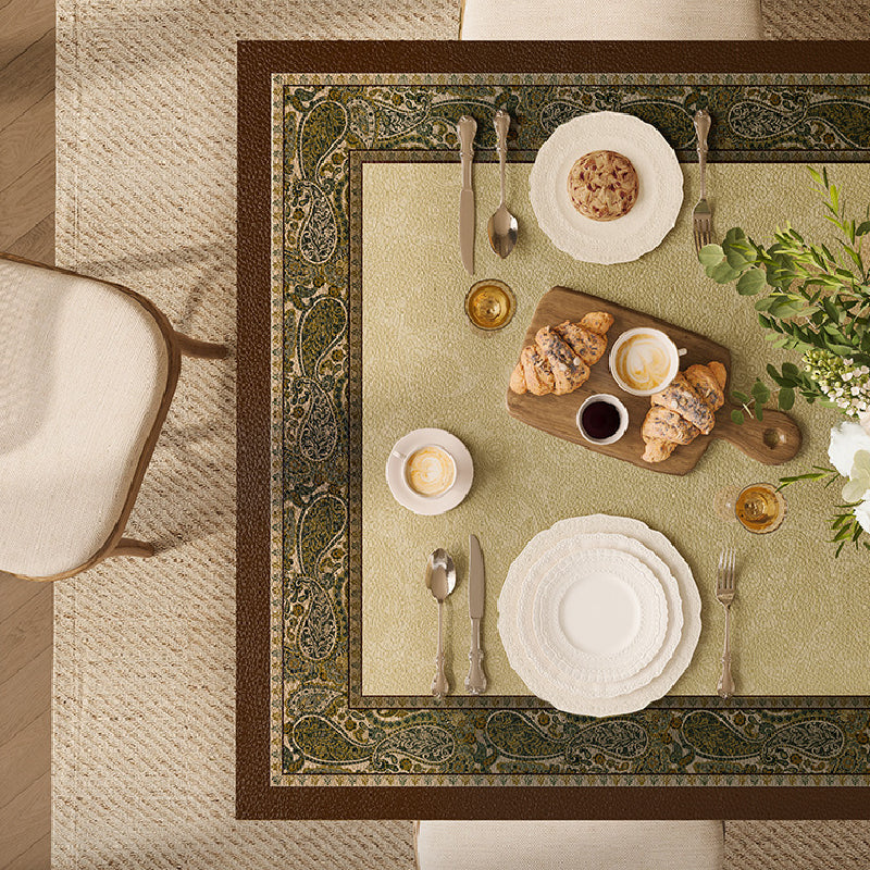 green blooming table mat