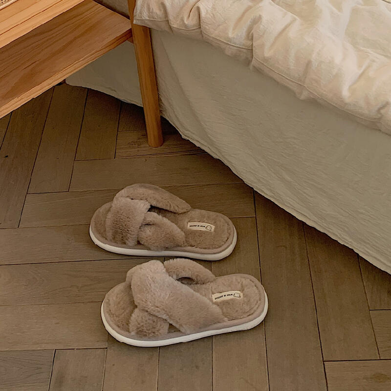 3color fluffy cross room shoes