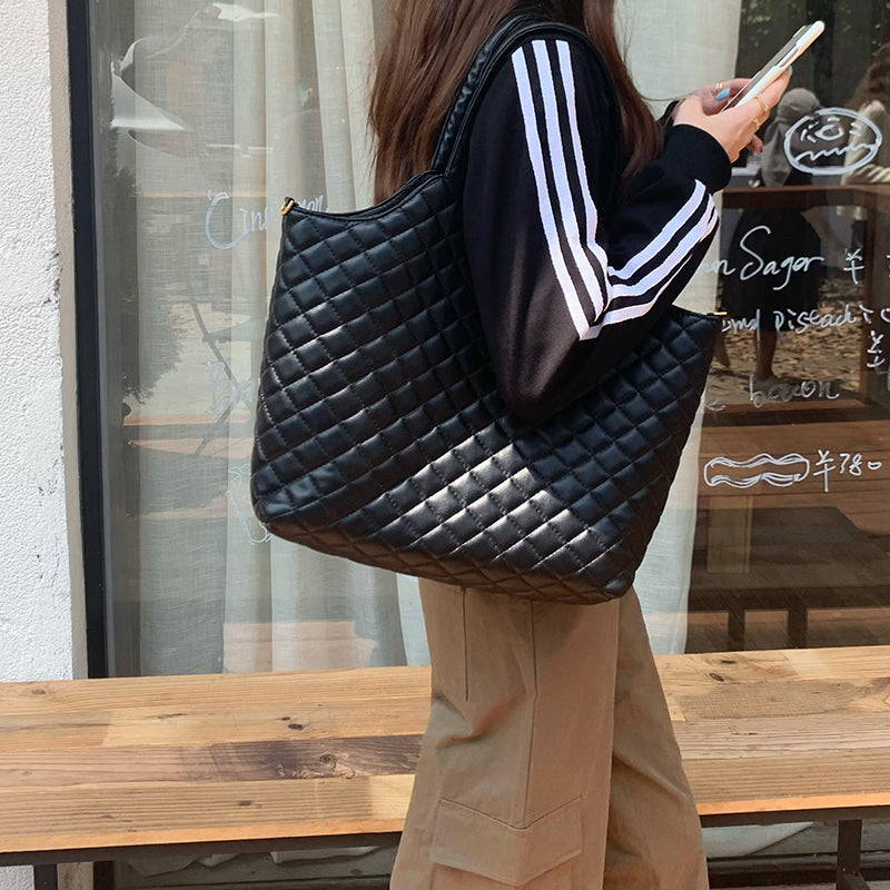black 2way quilting totebag