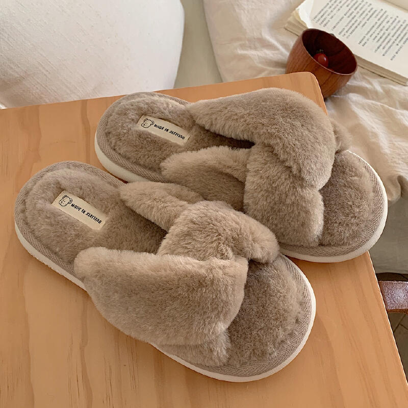 3color fluffy cross room shoes