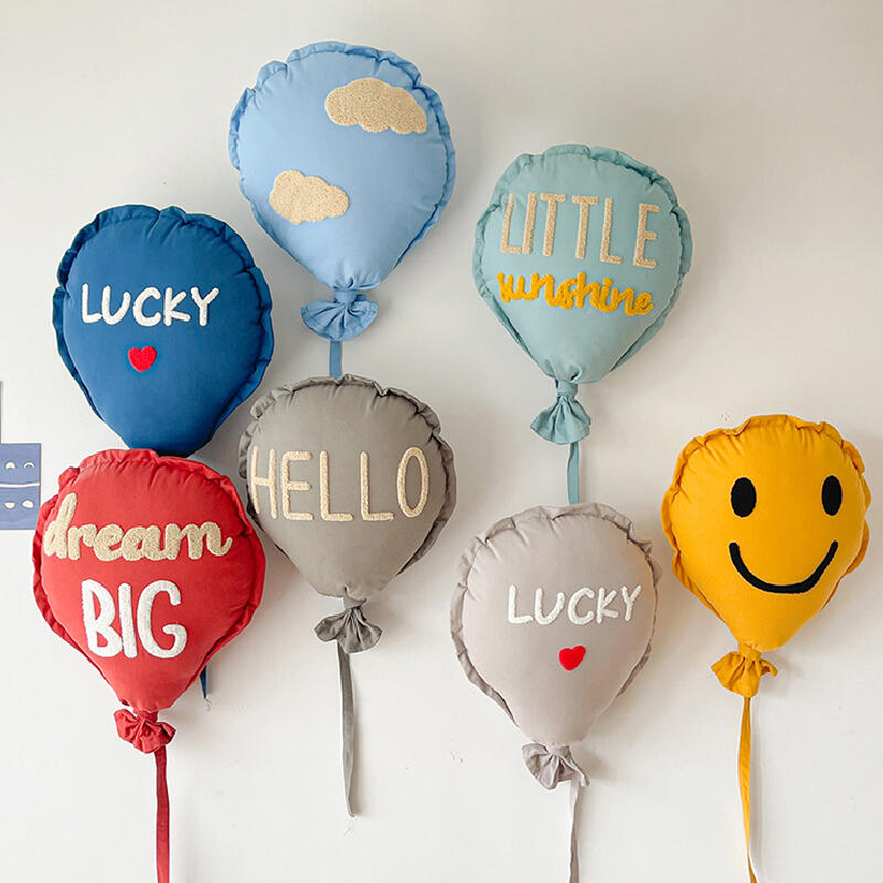 9design balloon shape cushion