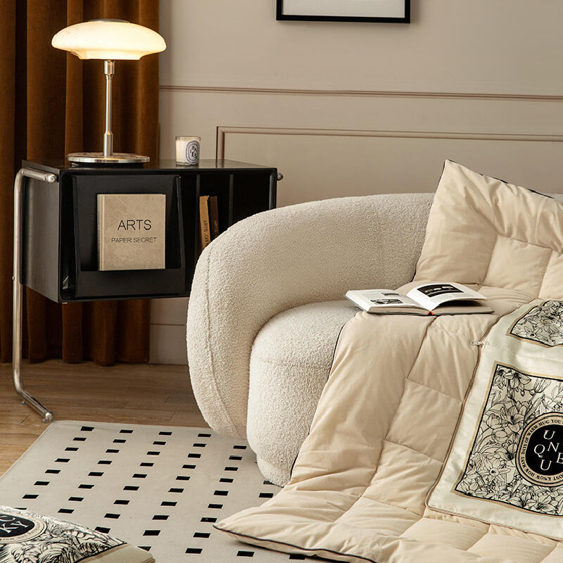 lucky logo luxury 2way quilt cushion