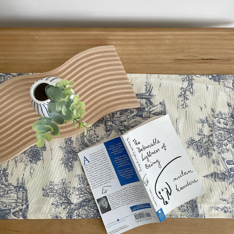 toile de Jouy blue table runner