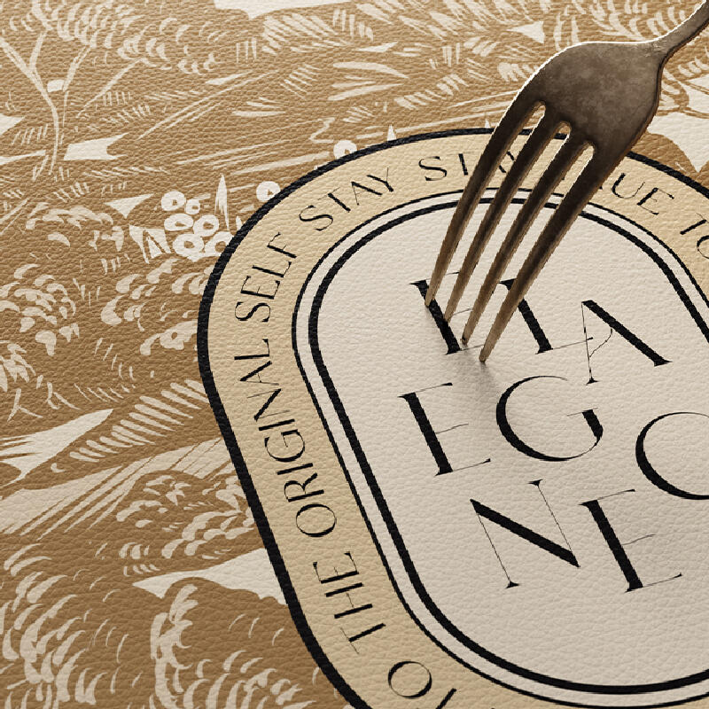 brown elegance logo round table mat