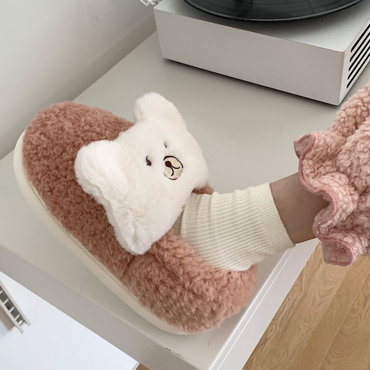 4color fur bear roomshoes