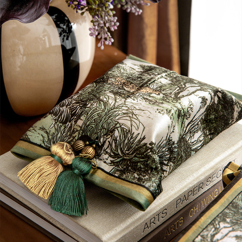 2design green persevere logo tissue case