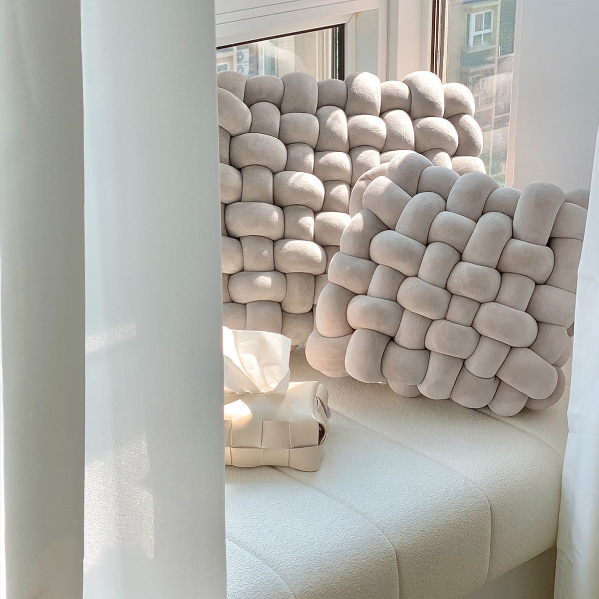 2color natural knit cushion