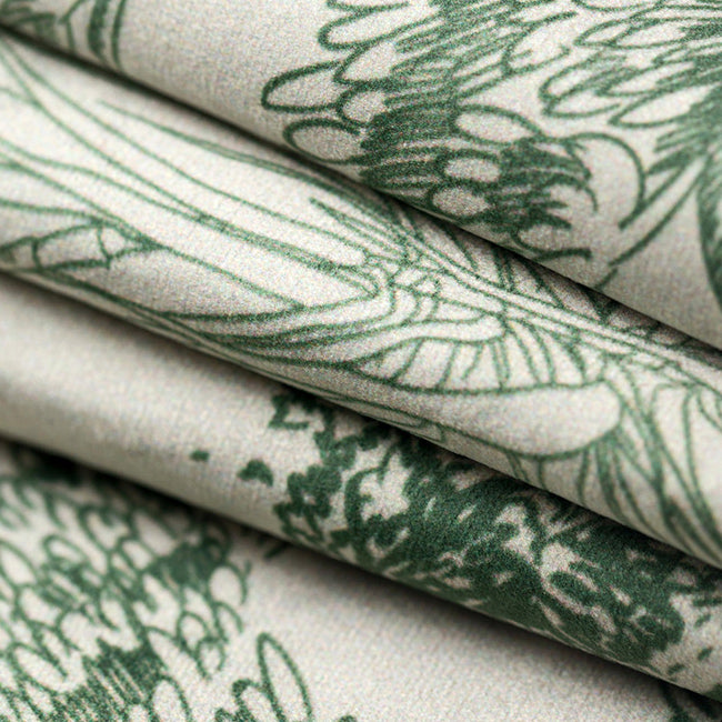 green jungle logo table cloth