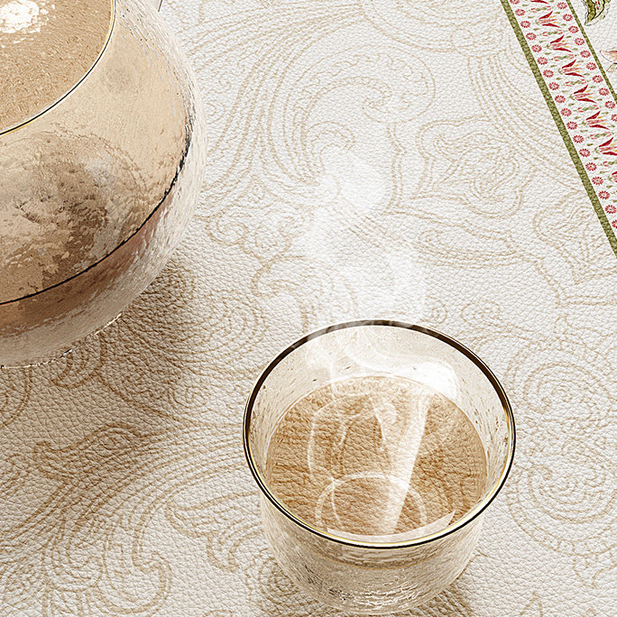 pink like a dream flower table mat