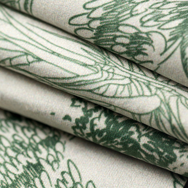 green retro forest table cloth