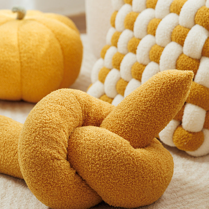 5design twist cushion