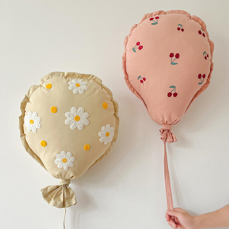 9design balloon shape cushion