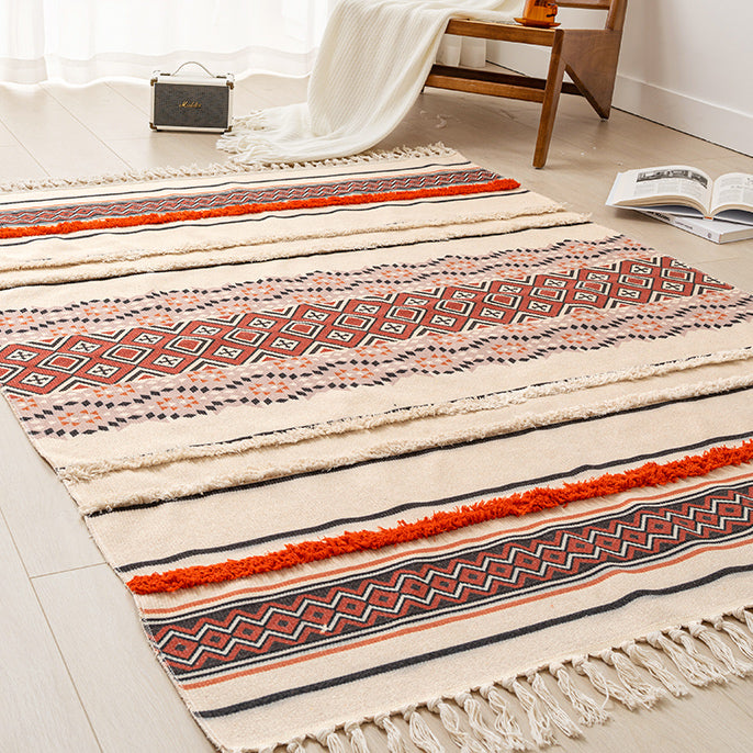 13design ethnic fringe mat