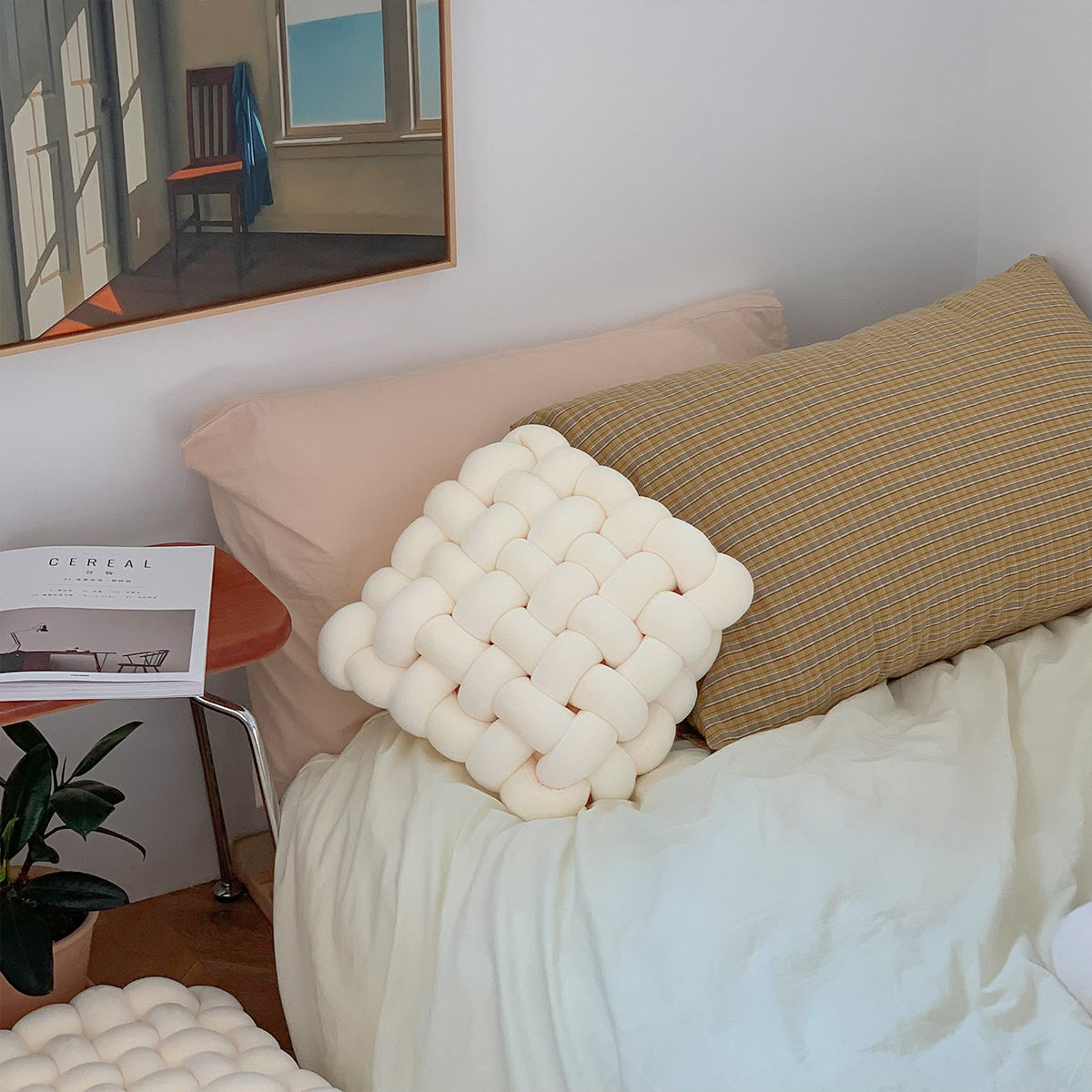 2color natural knit cushion