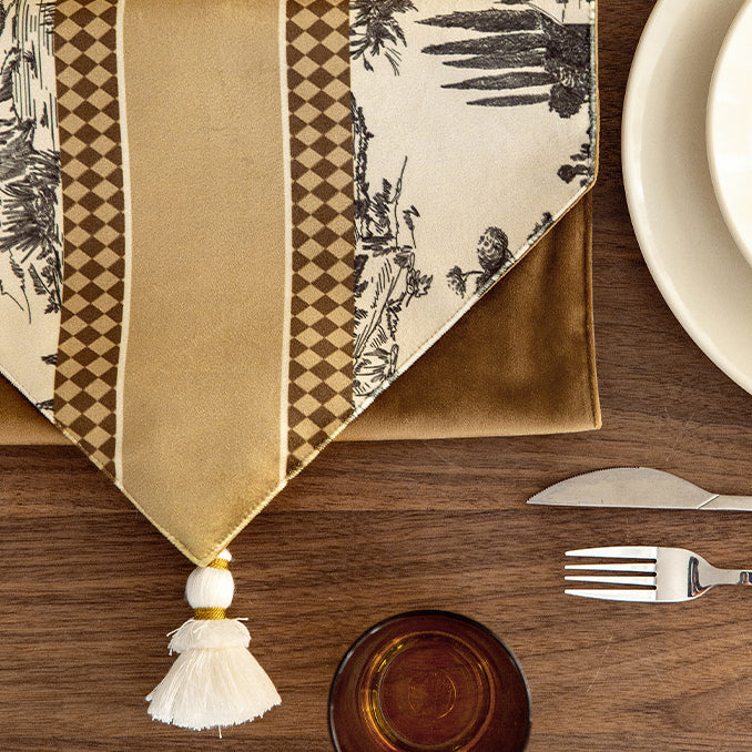 country road logo table runner
