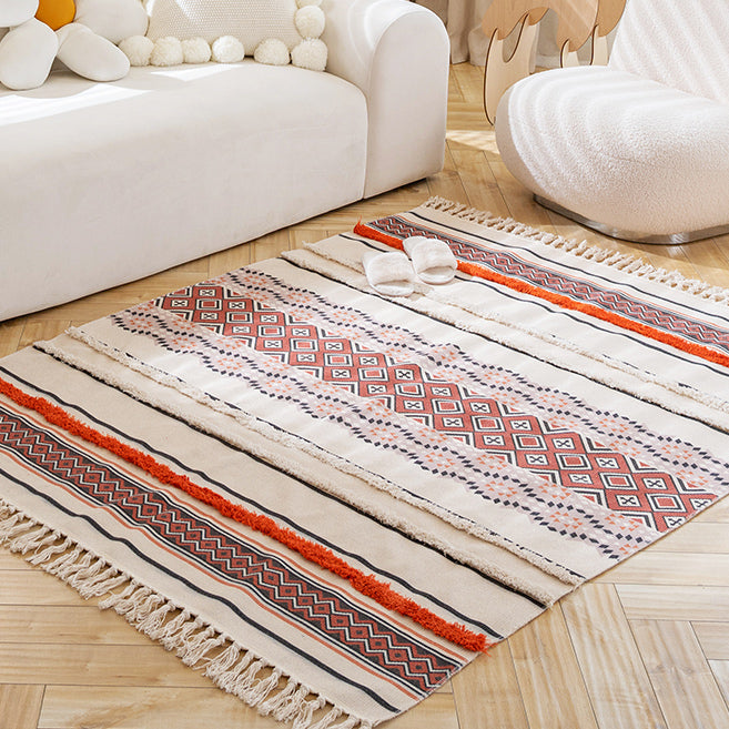 13design ethnic fringe mat
