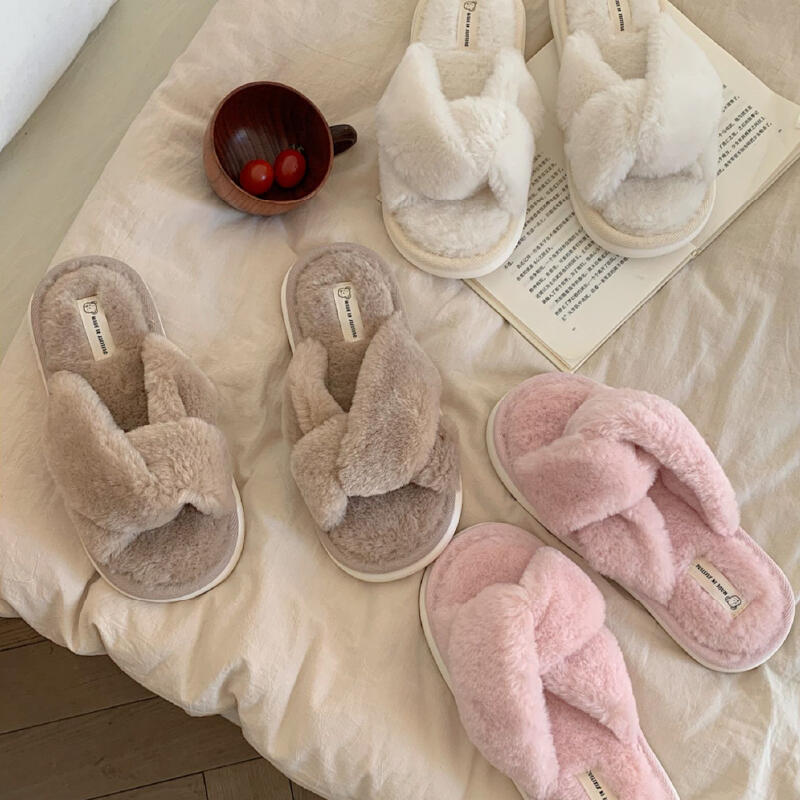 3color fluffy cross room shoes