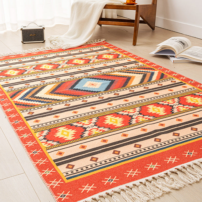 13design ethnic fringe mat