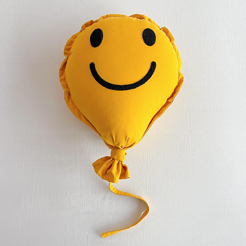 9design balloon shape cushion