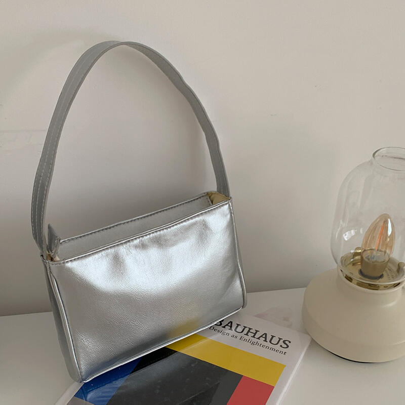 simple leather square hand bag