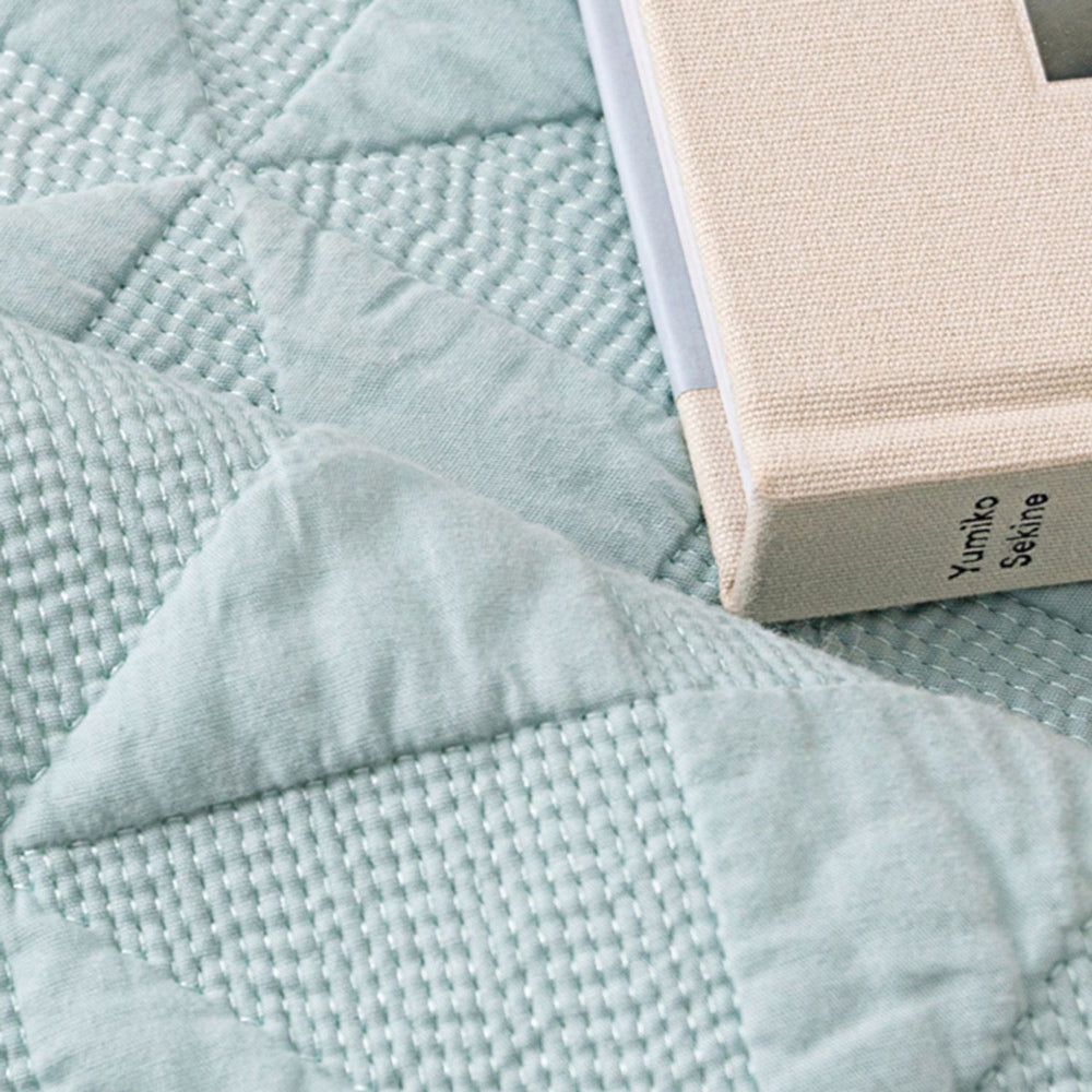 6color triangle quilt sofa cover