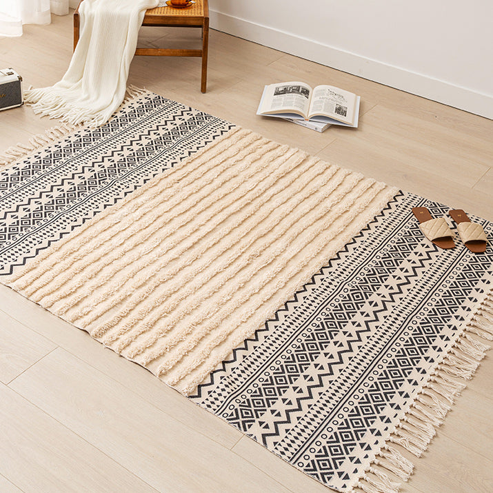 13design ethnic fringe mat