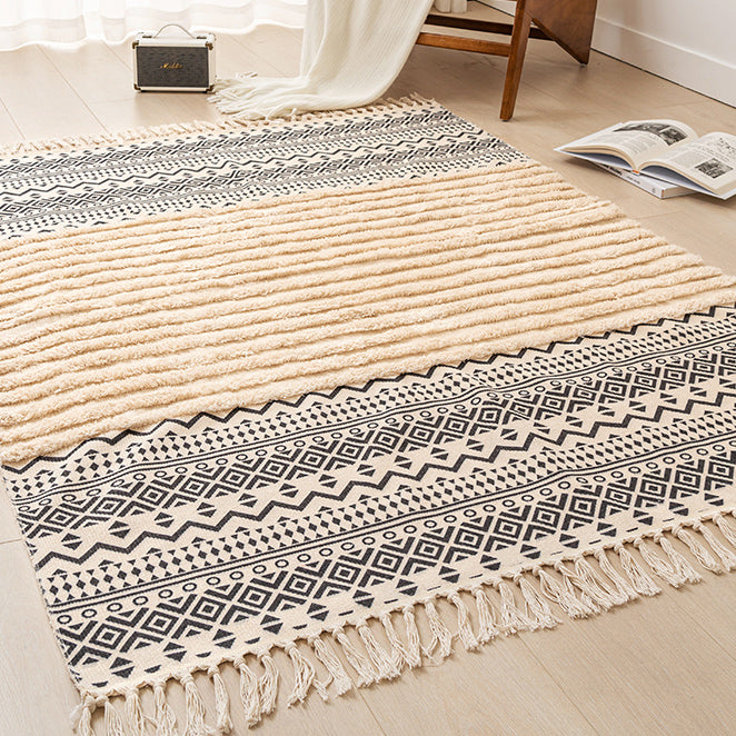 13design ethnic fringe mat