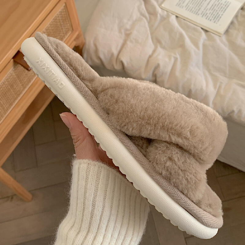 3color fluffy cross room shoes