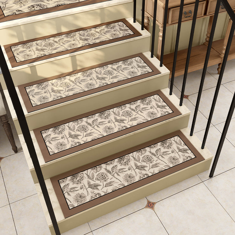 elegant sketch flower step mat