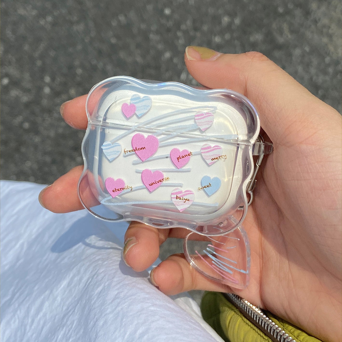 heartbeat Airpods case