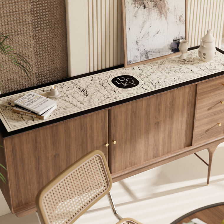 lucky logo luxury long shelf mat