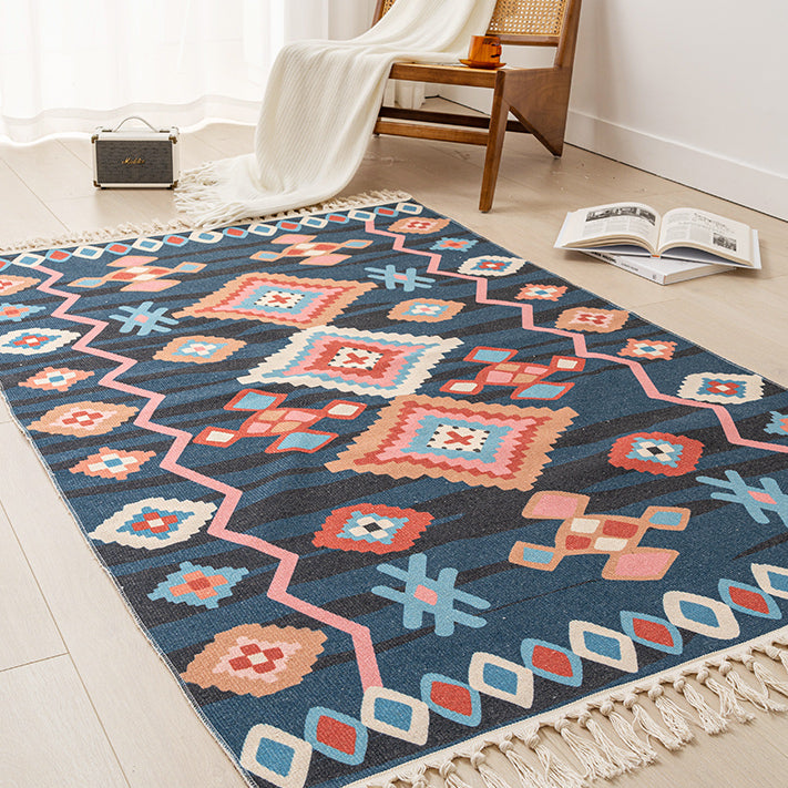 13design ethnic fringe mat