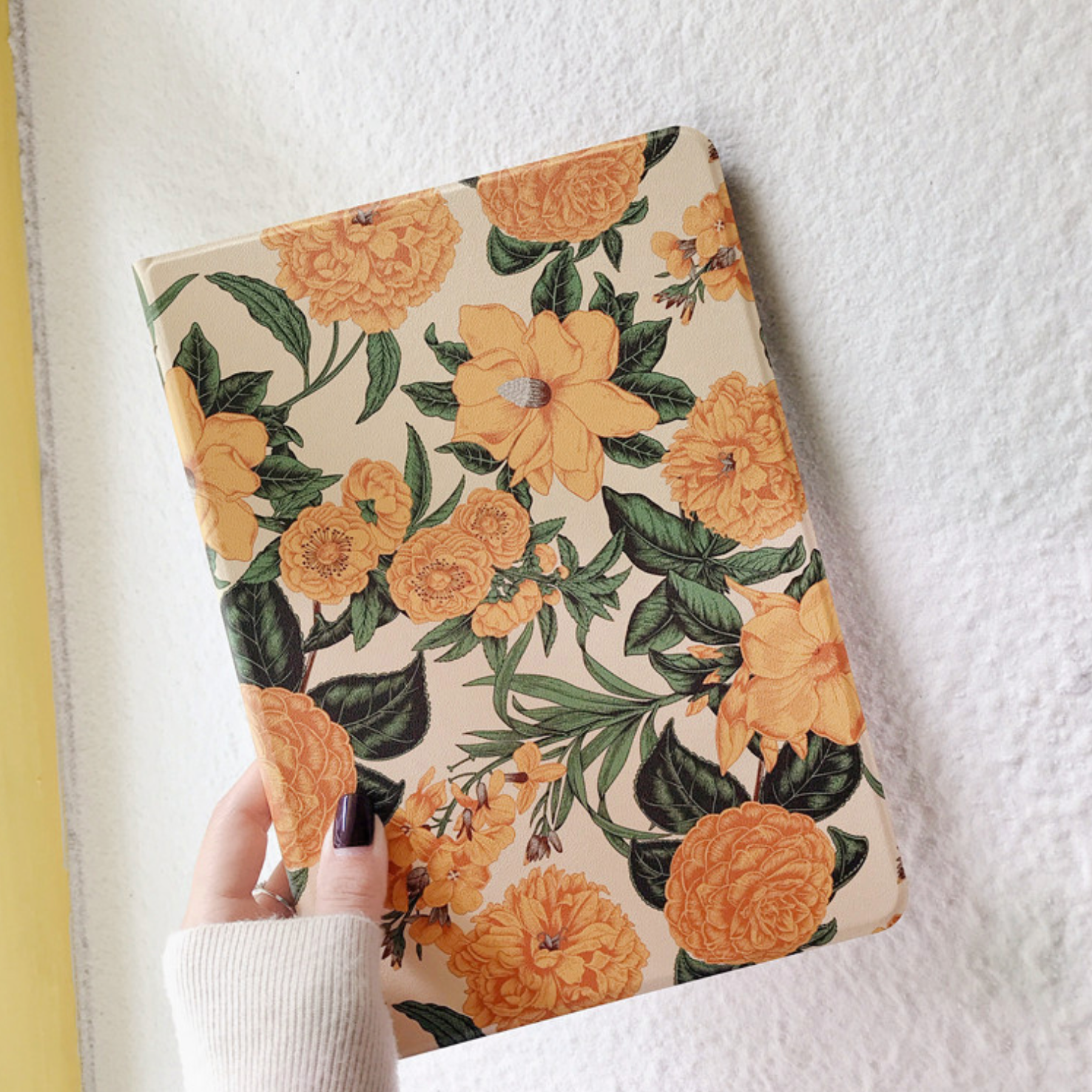 french retro flower iPad case