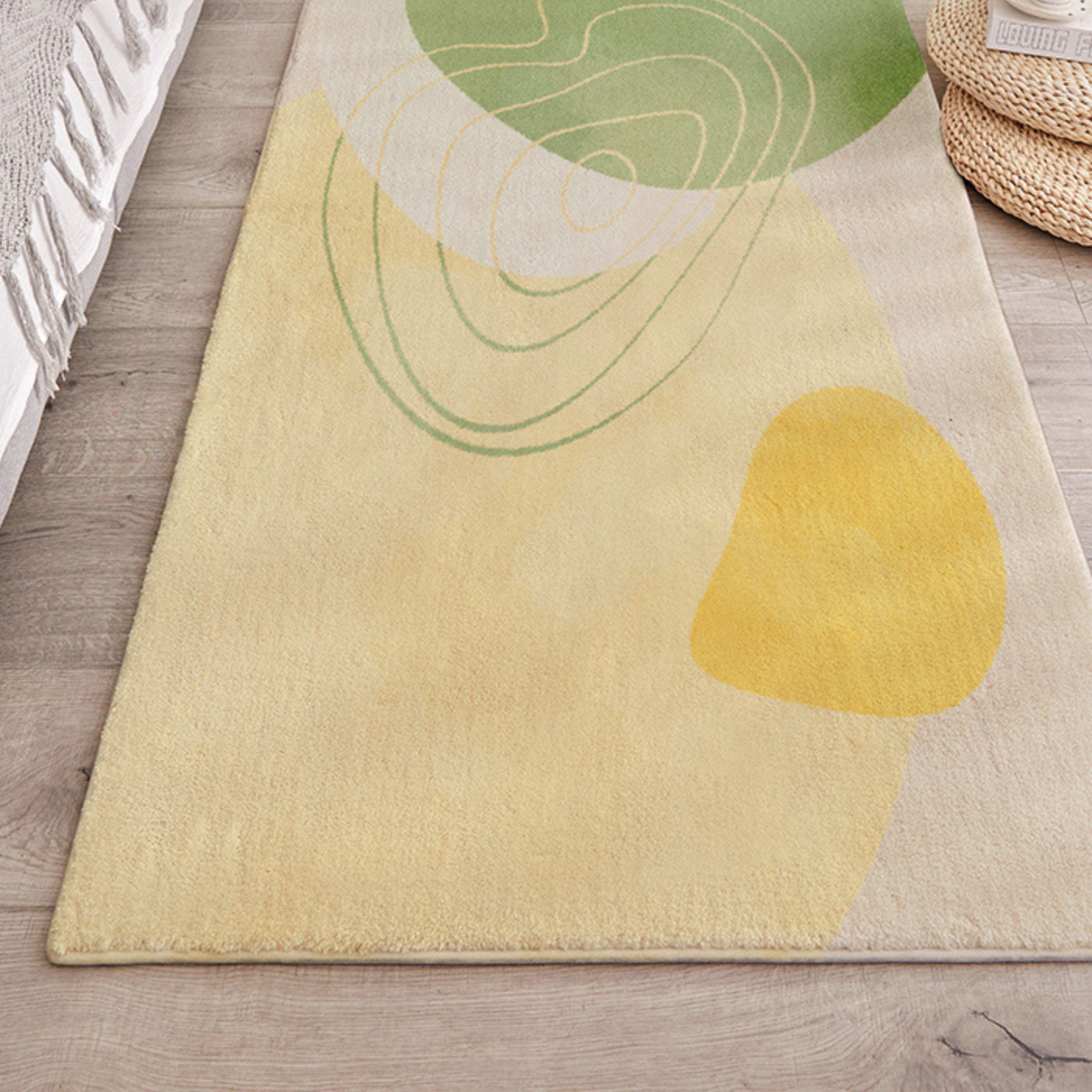 fashionable square carpet