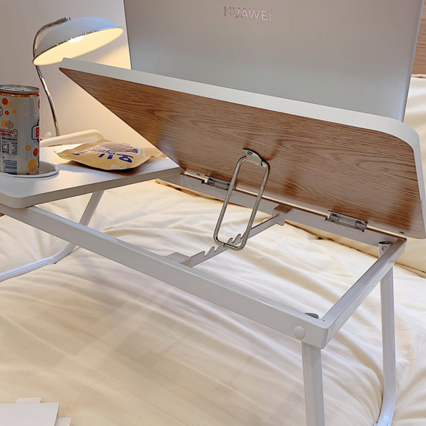 3type white bed table