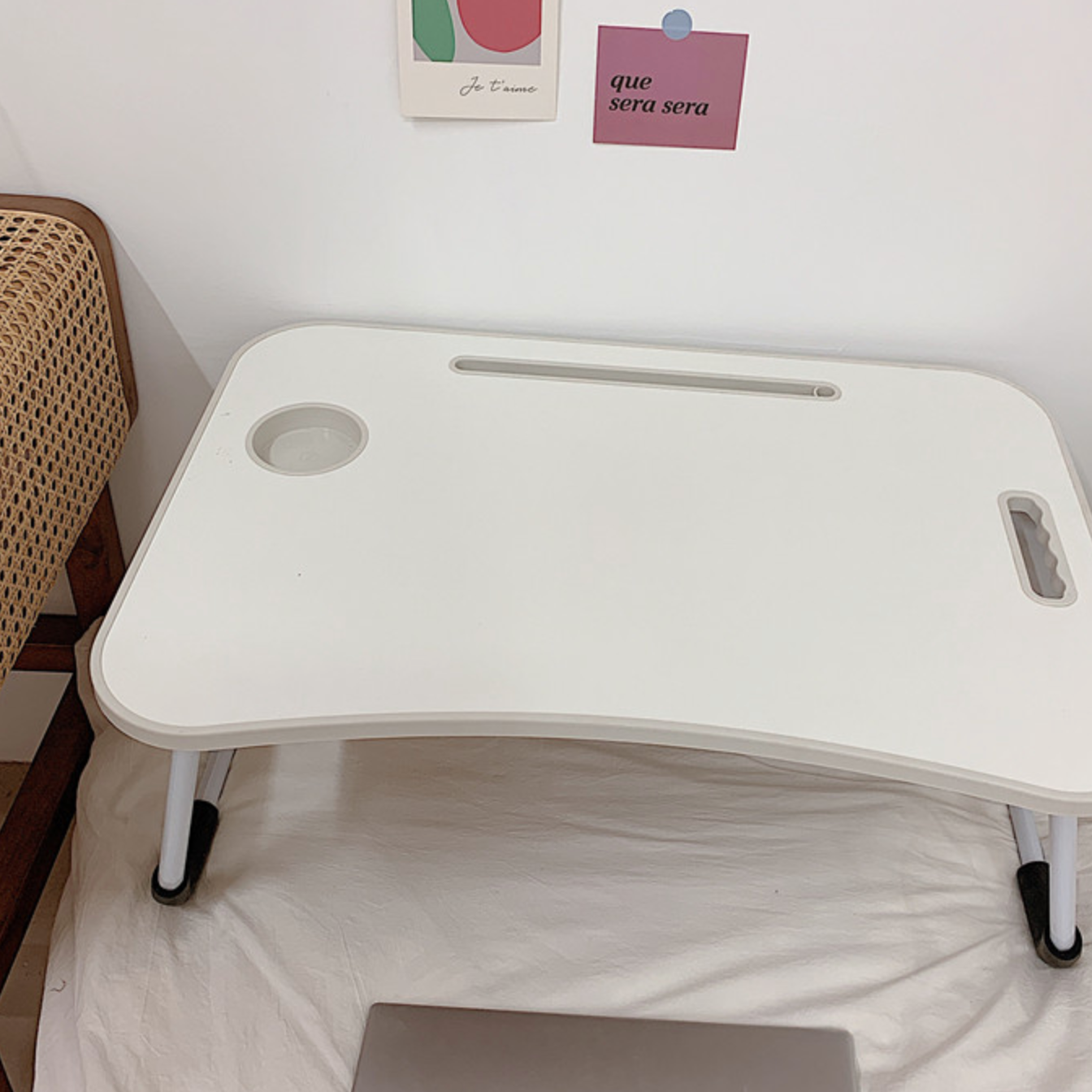 3type white bed table