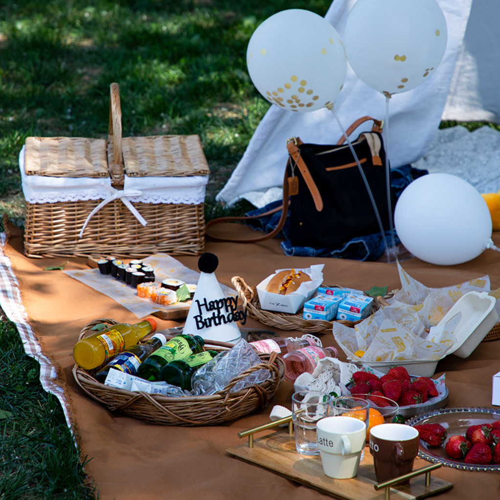 brown picnic sheet