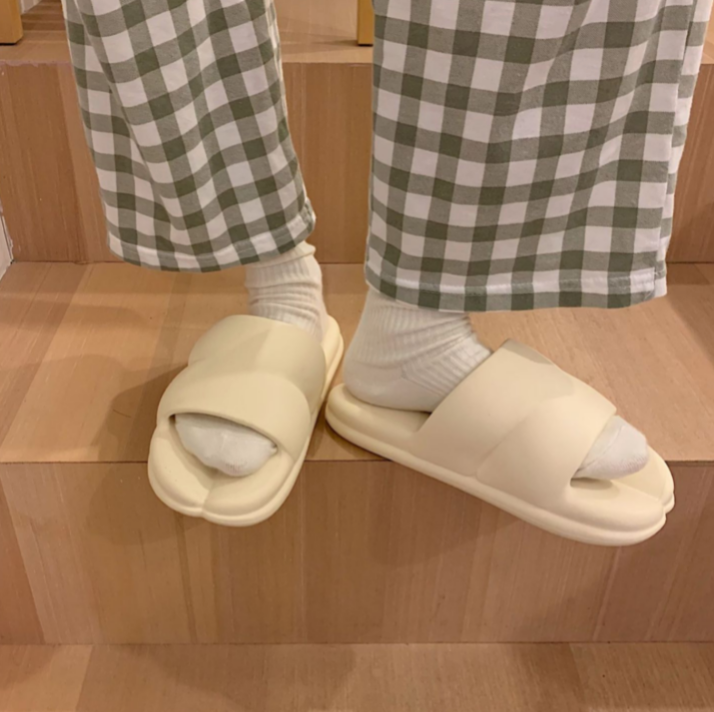 3color center press rubber roomshoes