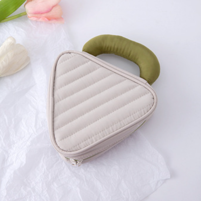 pop color triangle pouch