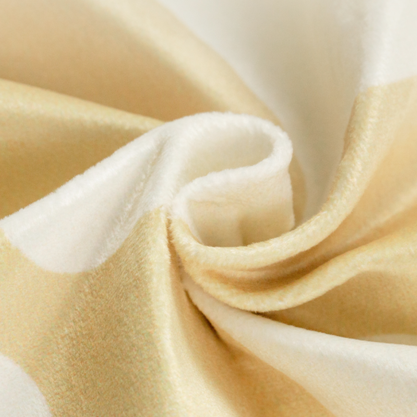 2color panda check round cushion