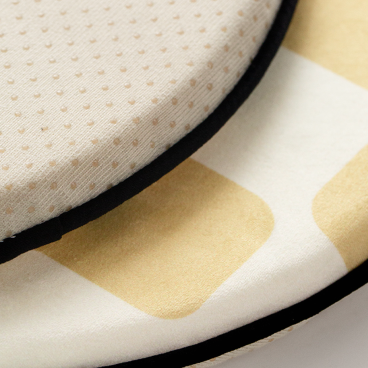 2color panda check round cushion