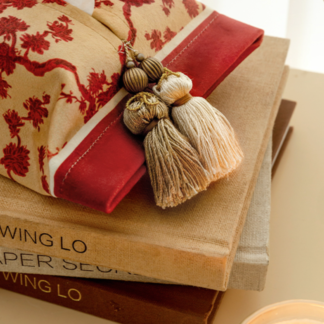 brilliant life fringe tissue case