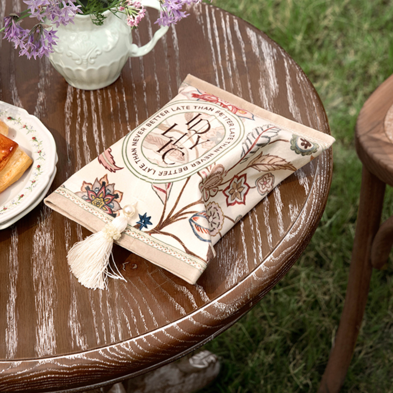 pink cornelia tissue case